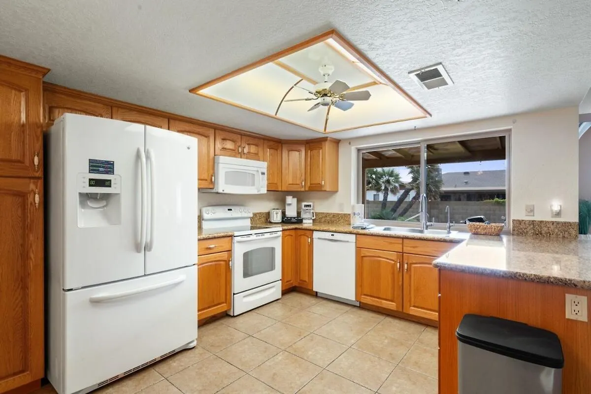 Holiday home Desert Oasis With Pool And Games Phoenix United States