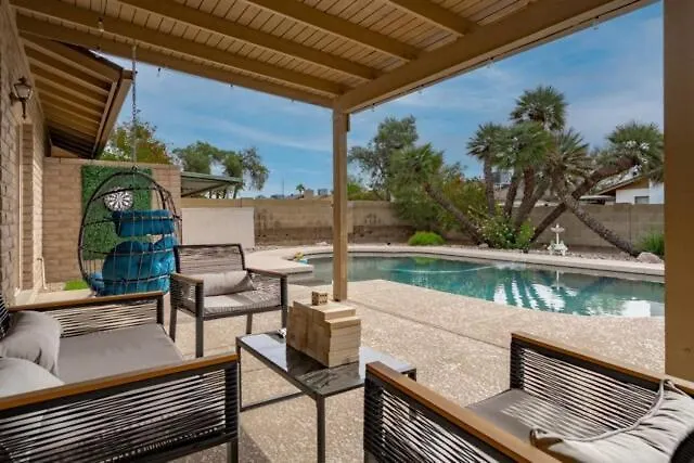 Desert Oasis With Pool And Games Phoenix